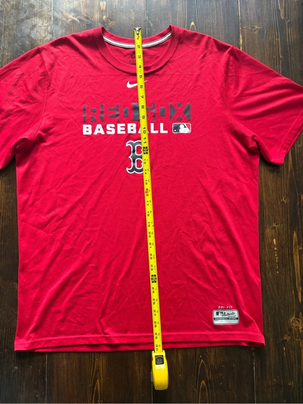 Vintage Nike Red Boston Red Sox Baseball Tee Size Large